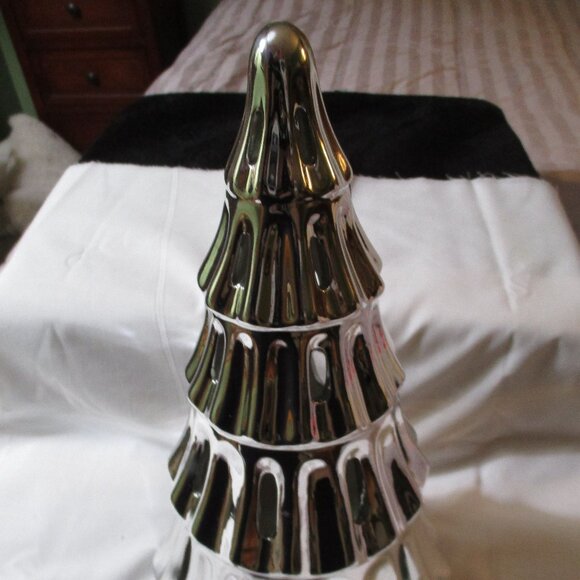 Shiny Silver Yankee Candle Tea Light Holder Christmas NEW - Picture 2 of 3